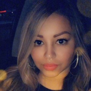 Meet your Posher, Alejandra